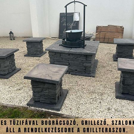 Estina House Villa Balatonboglár Eksteriør bilde